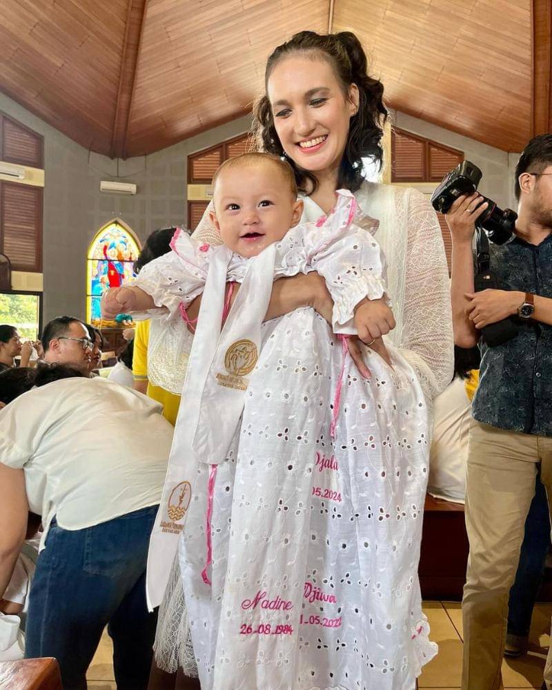 Instagram.com/nadinelist